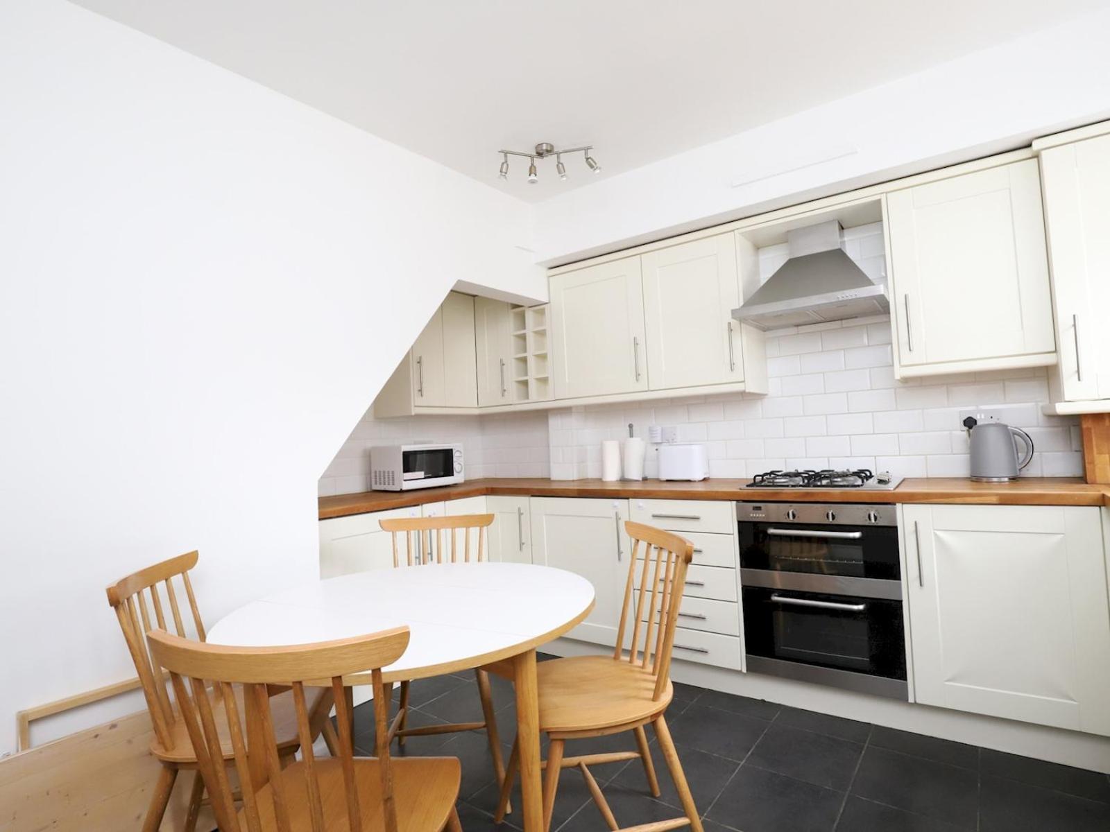 Sunny Victorian 2Br Townhouse Oxford Pass The Keys Villa Eksteriør bilde